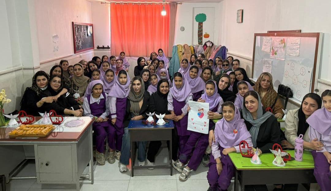 تکریم روز مادر